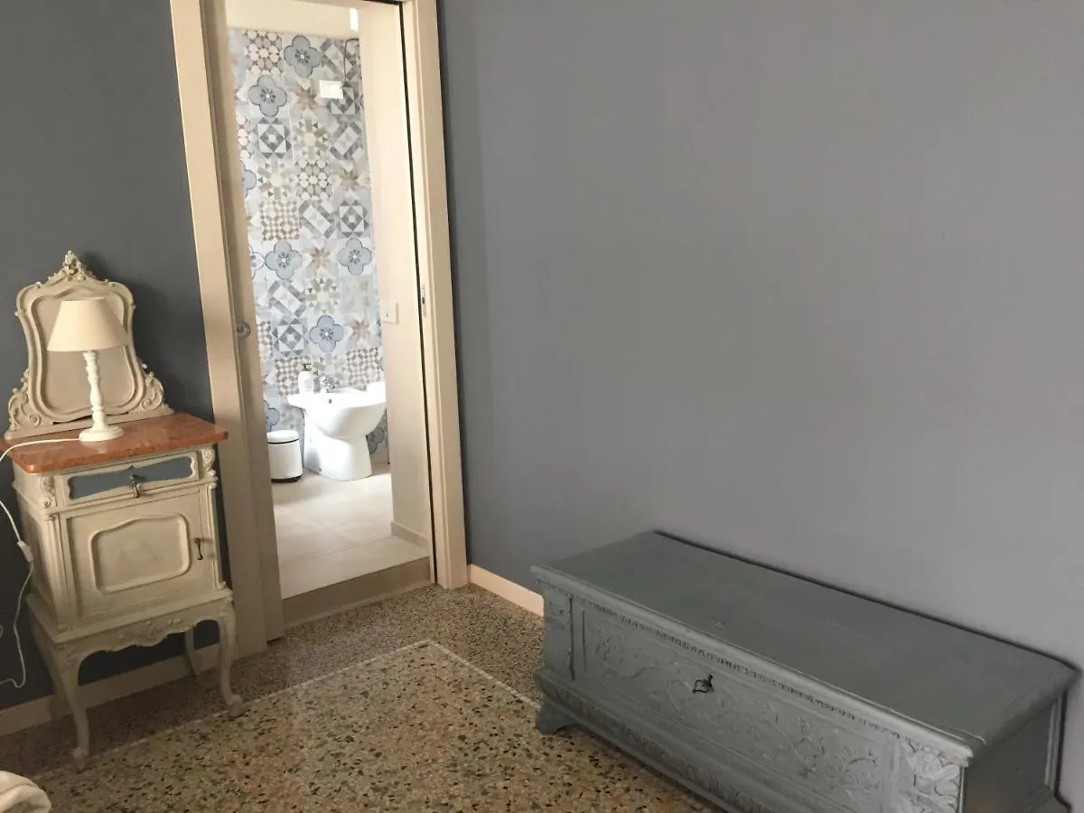 B&B La Villa Mediterranea Passirano Bed & Breakfast