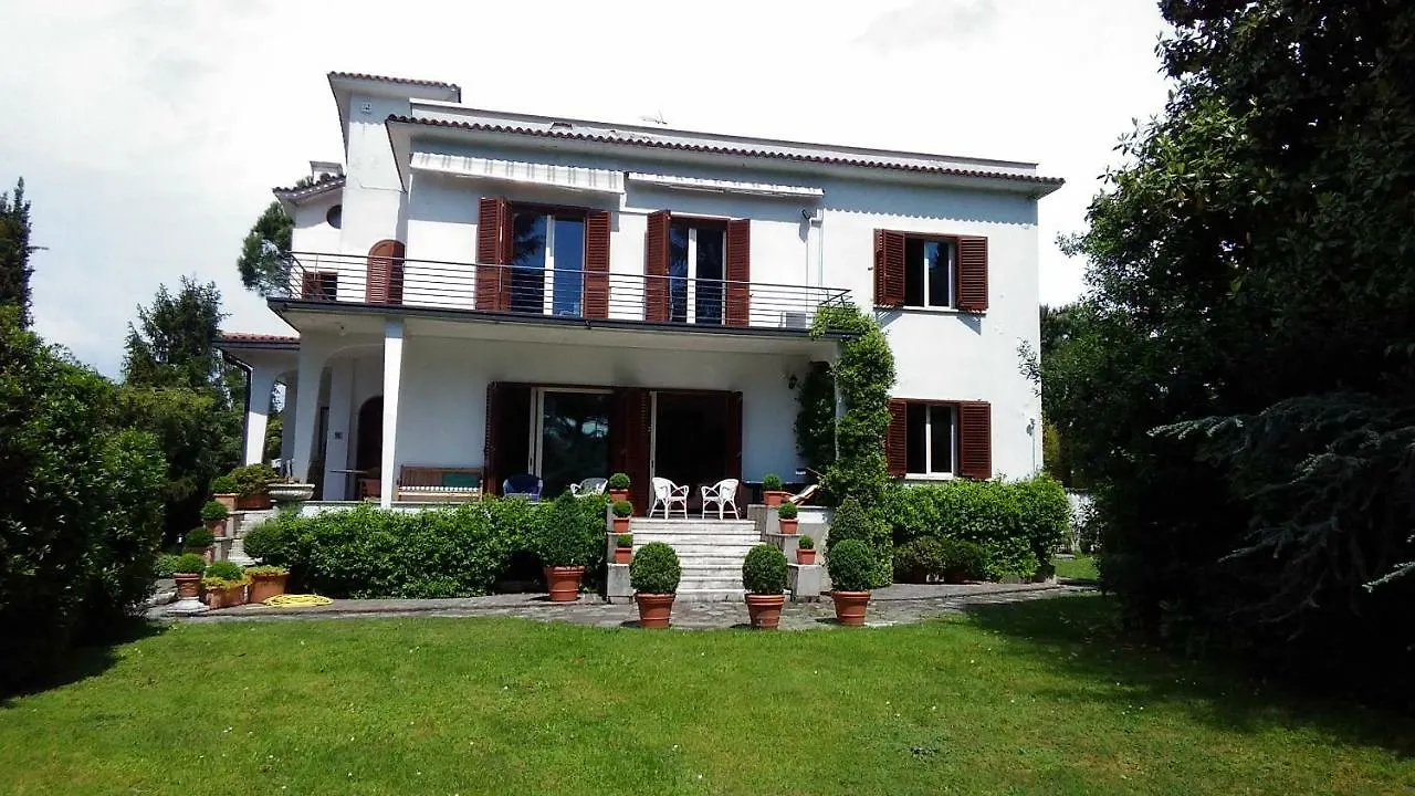 B&B La Villa Mediterranea Passirano Bed & Breakfast