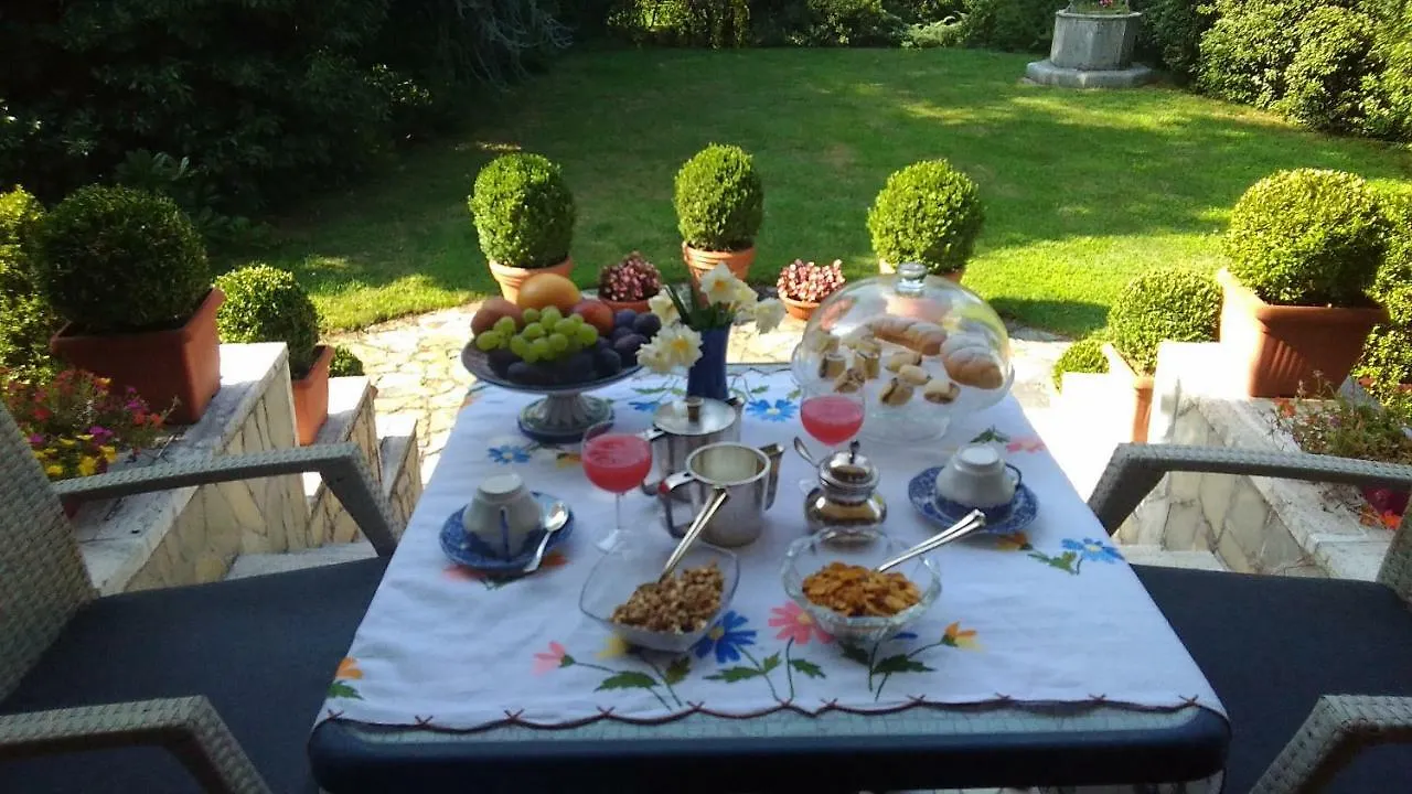 B&B La Villa Mediterranea Passirano 0*,  Italy