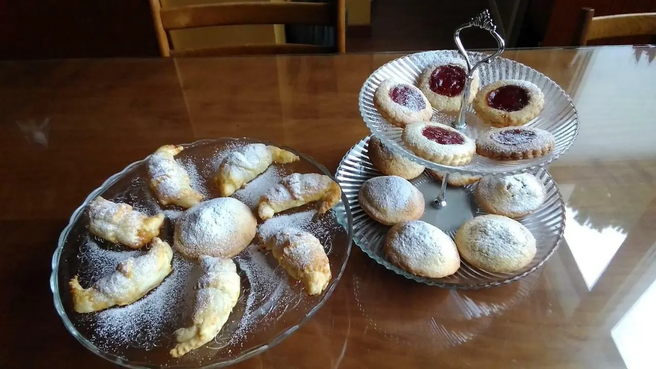 B&B La Villa Mediterranea Passirano Bed & Breakfast
